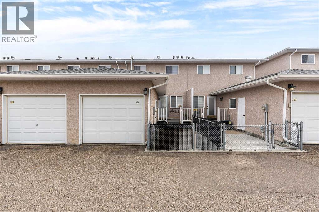 #502 165 South Ridge Drive SE - Image 37