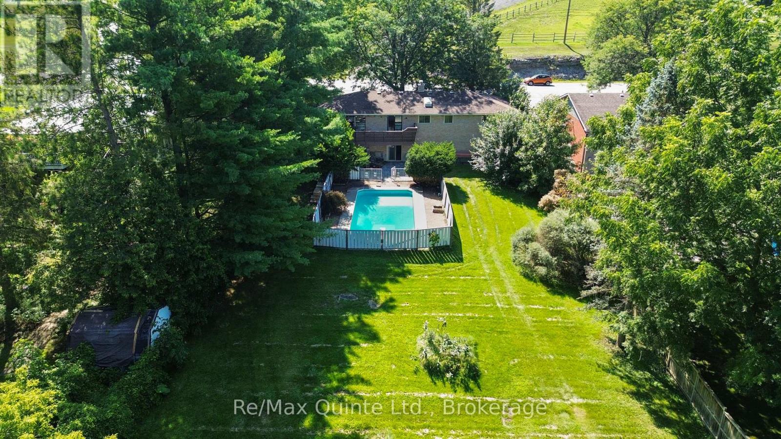 675 PALACE ROAD - 42