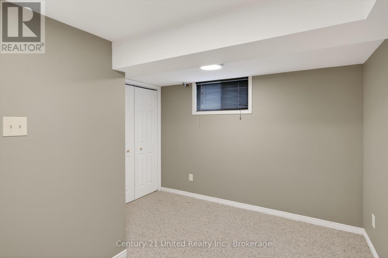 1169 DANITA BOULEVARD - Image 33