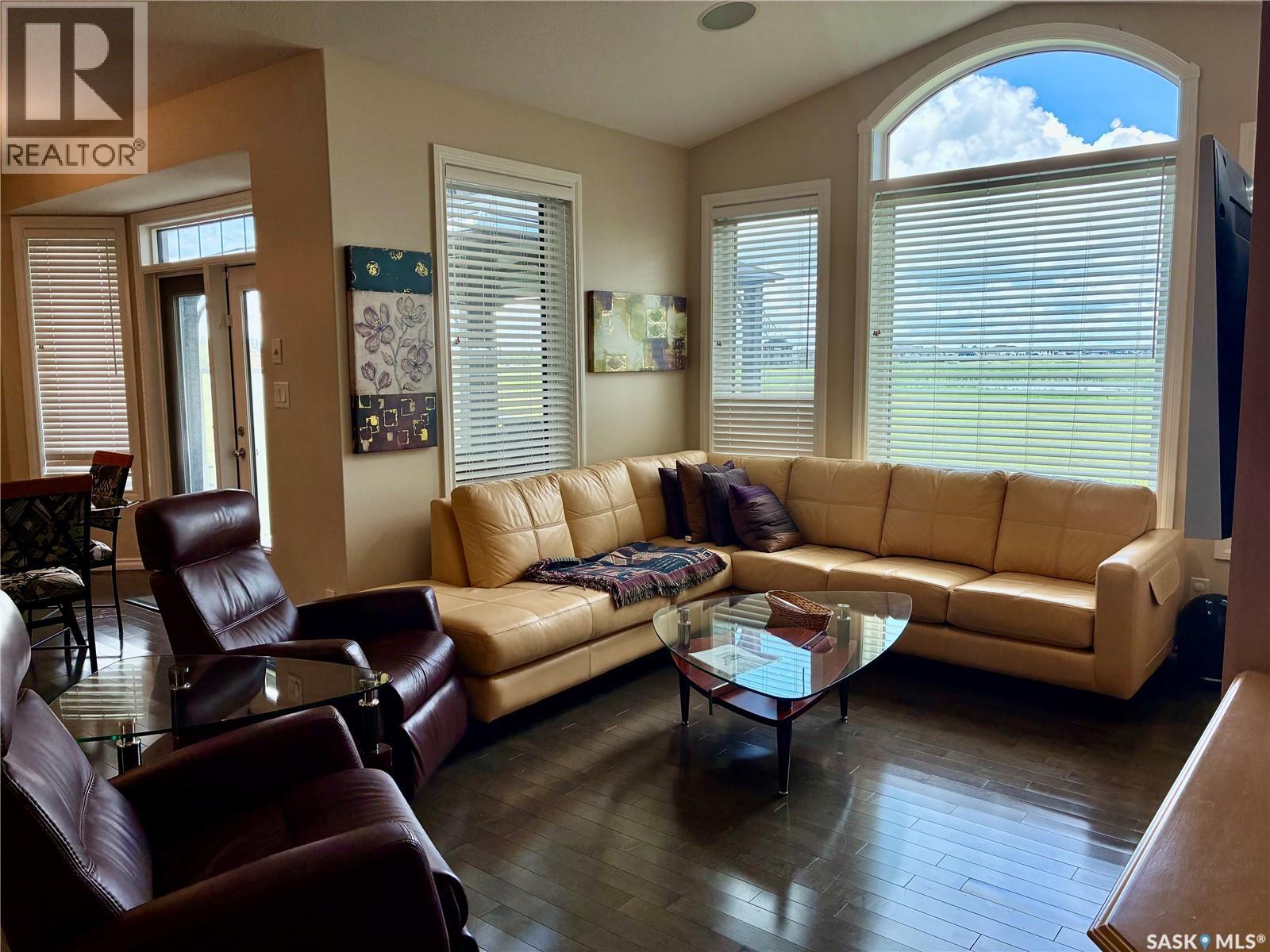 #10170 Wascana ESTATES - Image 15