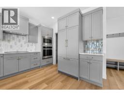 2526 44 Street S - photo 5