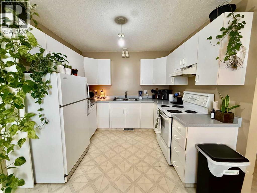 5119 51 Street - Photo 8