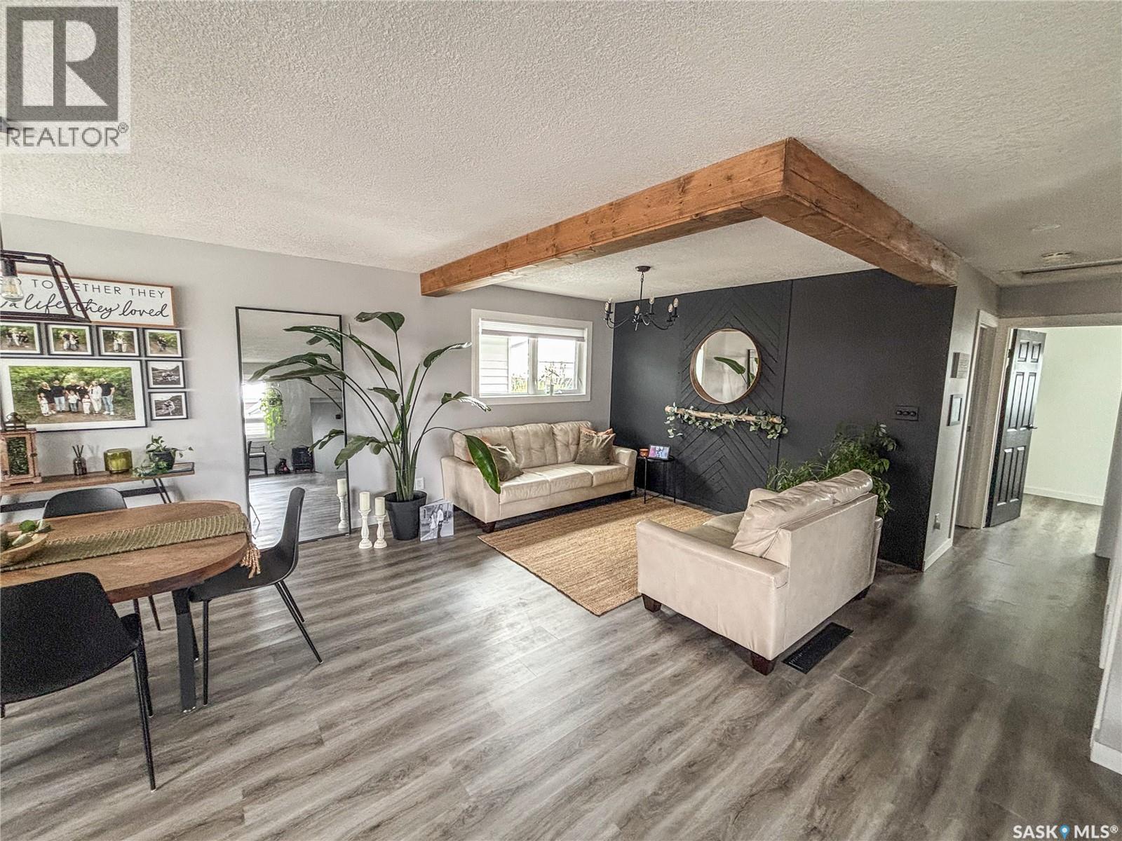 812 Qu'appelle STREET - Image 5