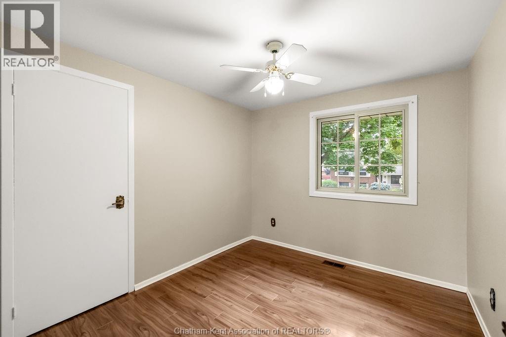 98 Cardinal CRESCENT - Image 14