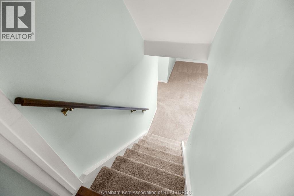 98 Cardinal CRESCENT - 21