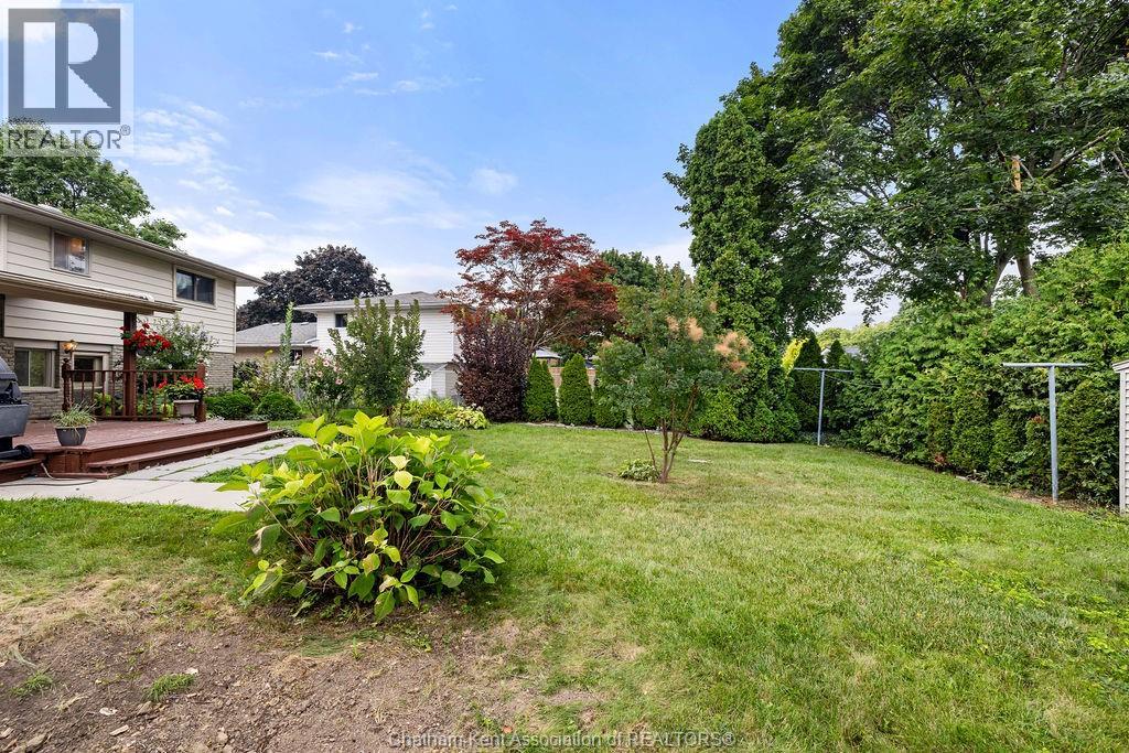 98 Cardinal CRESCENT - Image 28