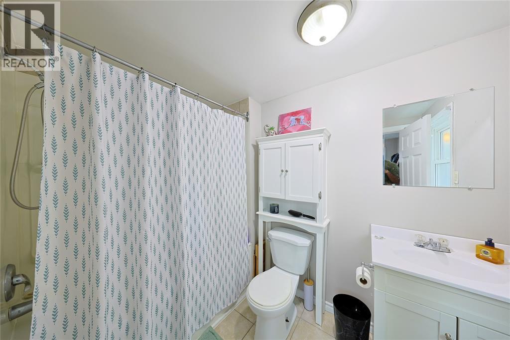 414 DAVIS STREET - Image 9