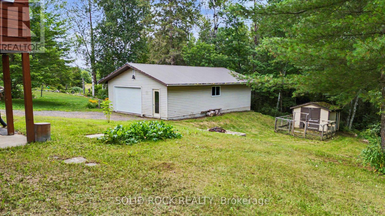 1372 VILLAGE ROAD - Image 41