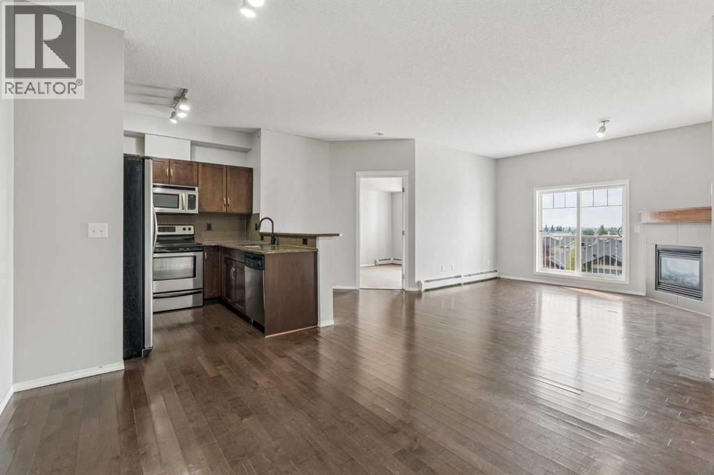 #4410 115 Prestwick Villas SE - 5