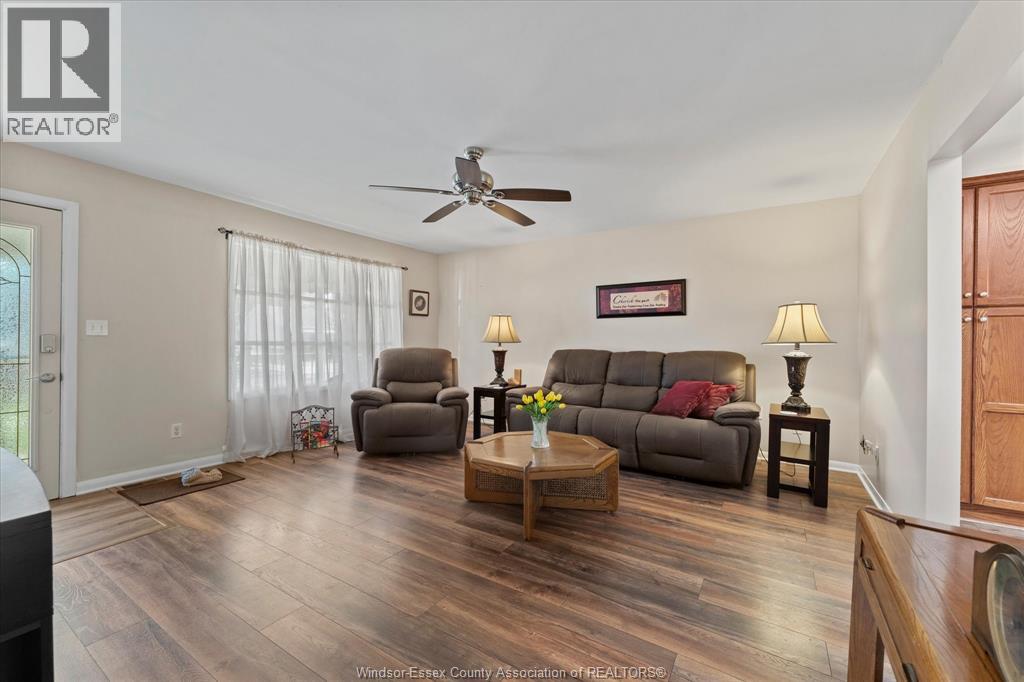 3560 BARRYMORE LANE - 6