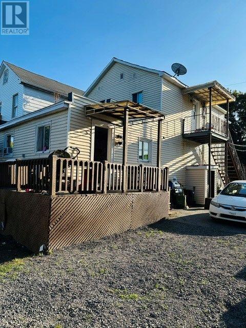 #221-221A 221 ST FELIX STREET - 16