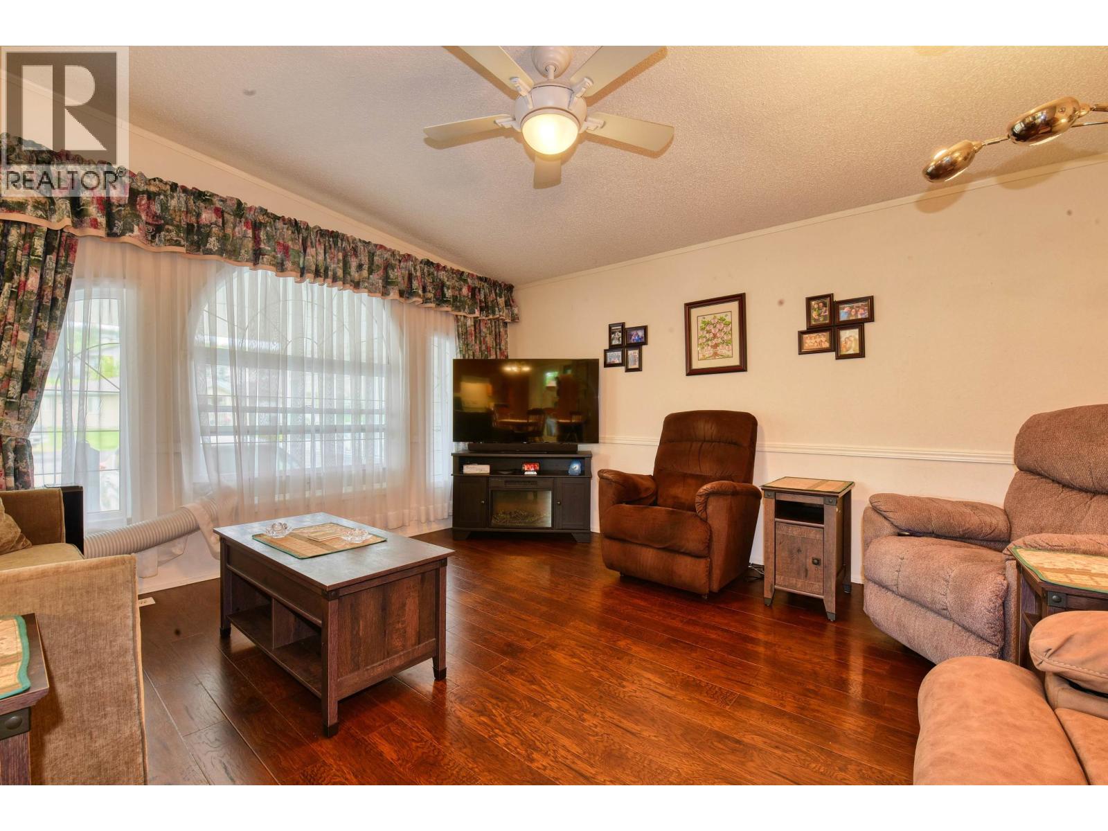 #110 375 MANDARINO PLACE - Image 3
