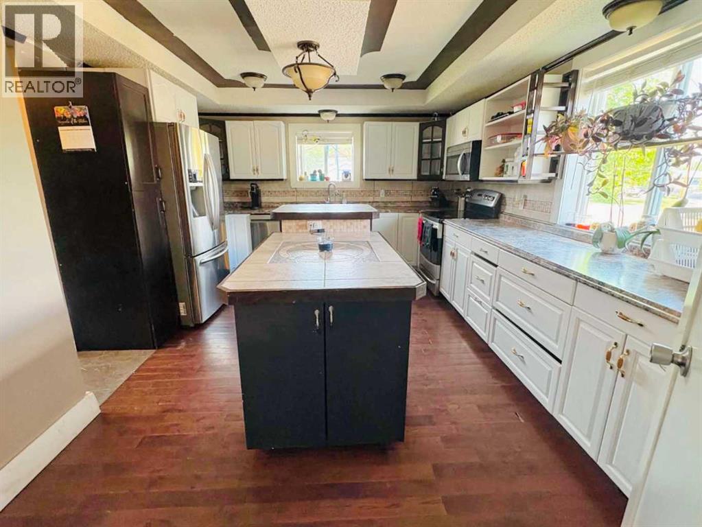 5024 49 Street - Photo 10