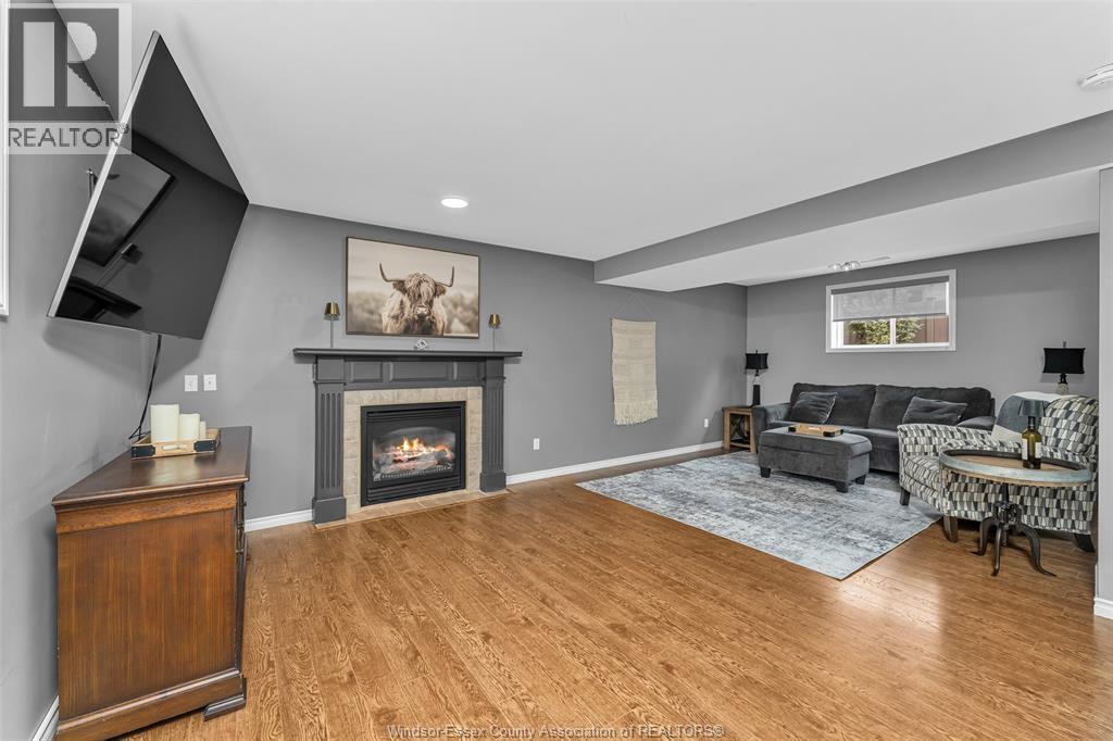 155 LANGTRY STREET - 22