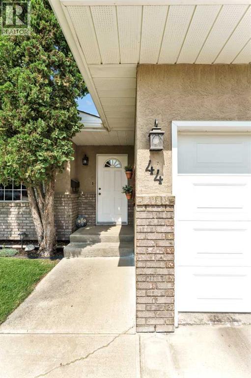 44 Prairie Drive NE - 4
