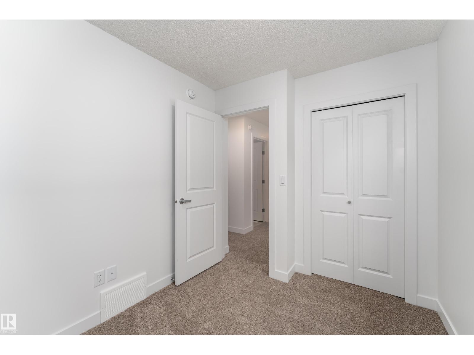 10916 & 10918 154 Street NW - Photo 24