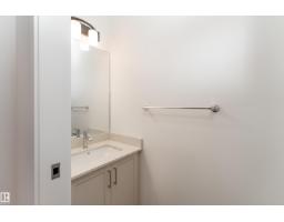 10916 & 10918 154 Street Nw, Edmonton, AB T5P2J9 Photo 13
