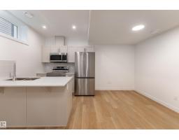 10916 & 10918 154 Street Nw, Edmonton, AB T5P2J9 Photo 32