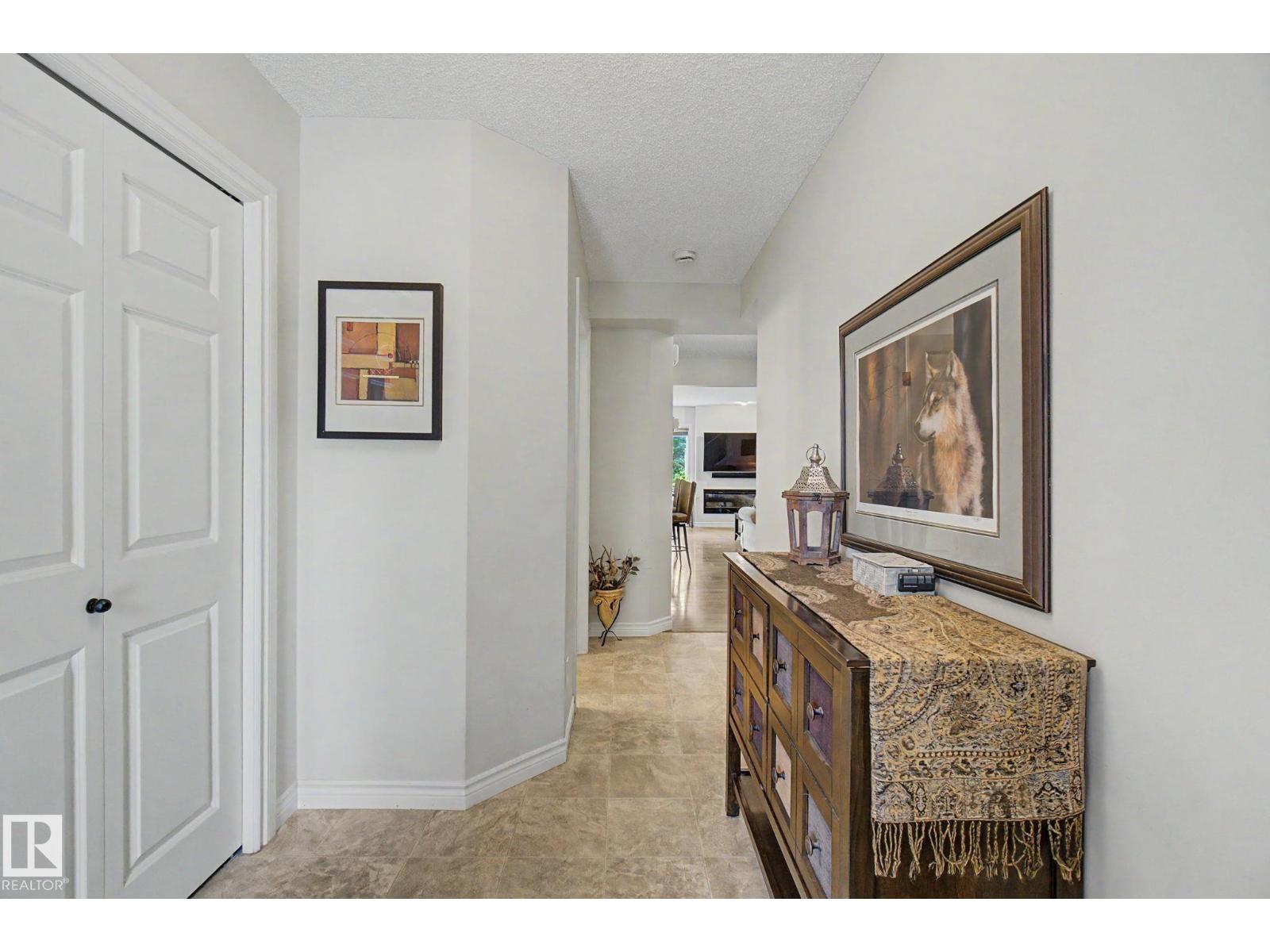 7 PETER Street - Photo 7