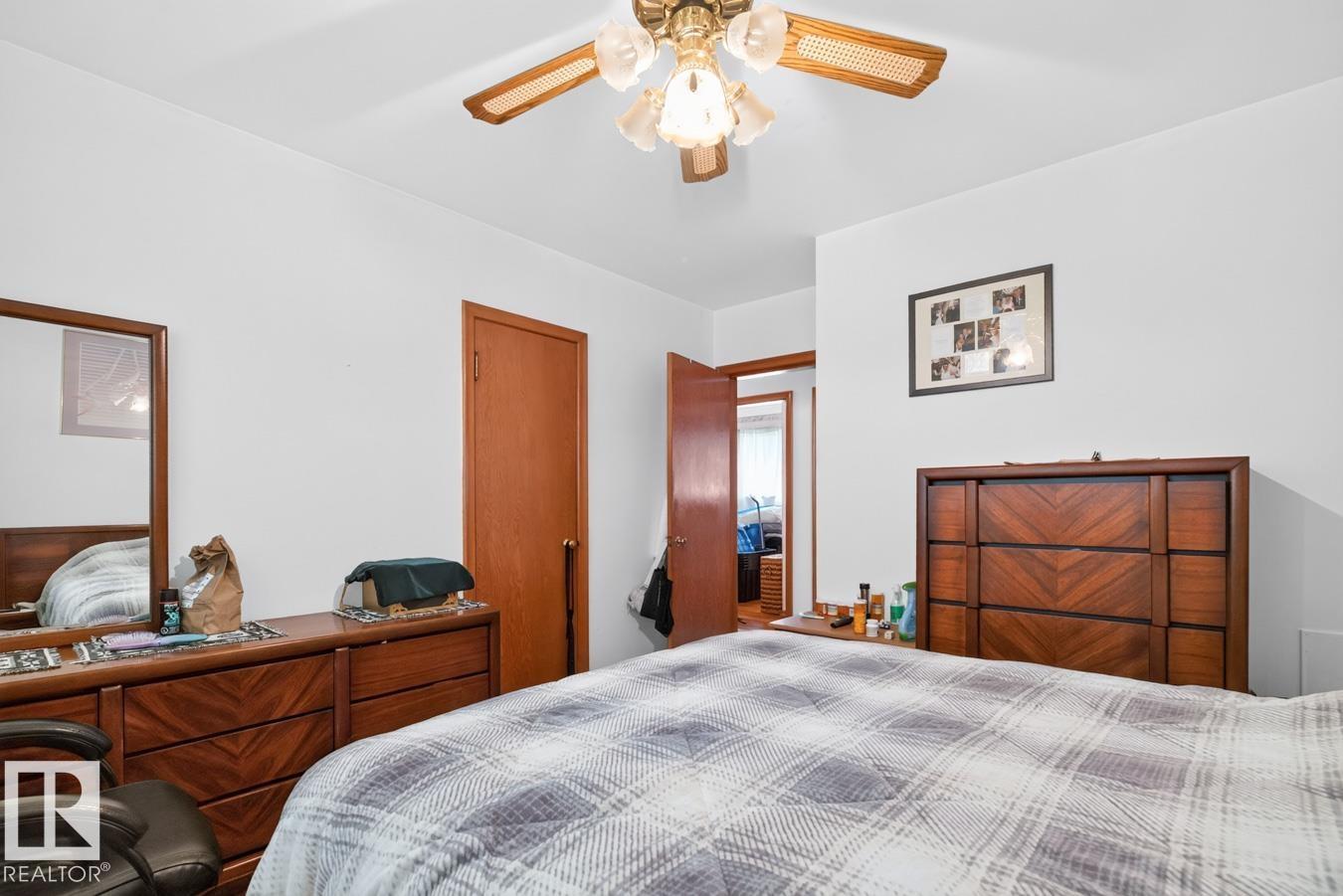 9419 65 AV NW - Image 13