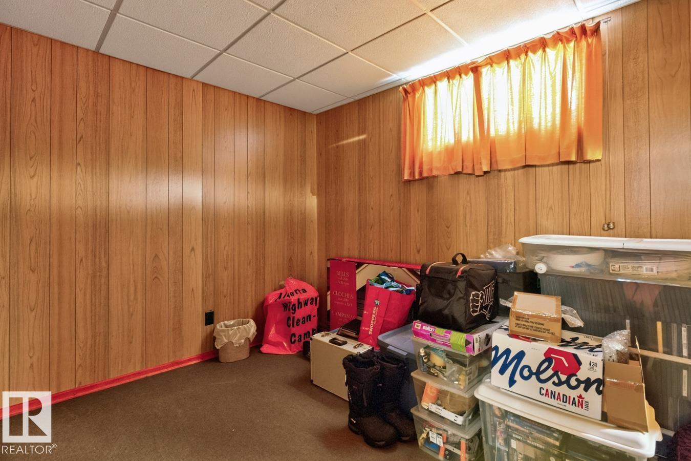 9419 65 AV NW - 20