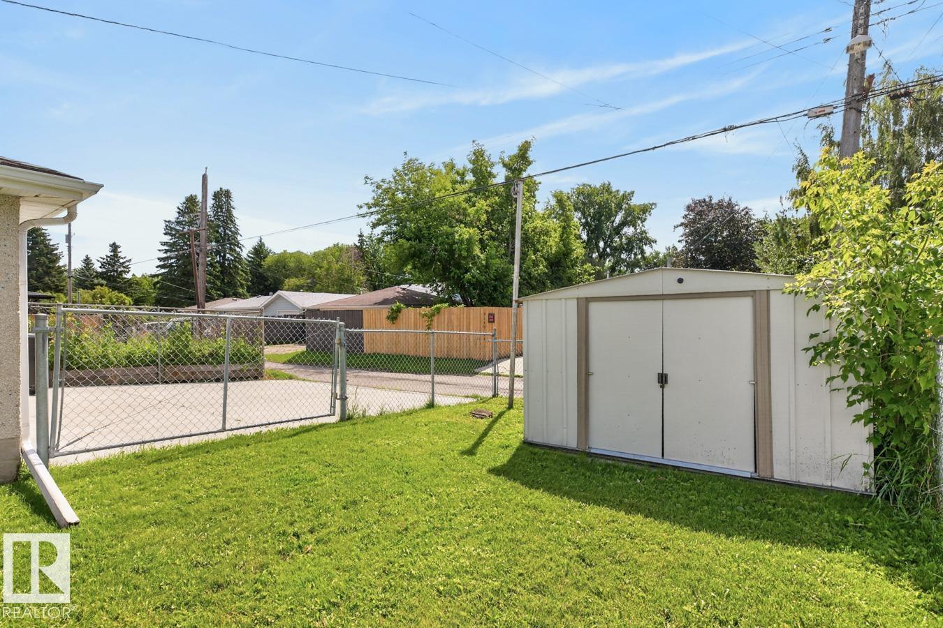 9419 65 AV NW - Image 31