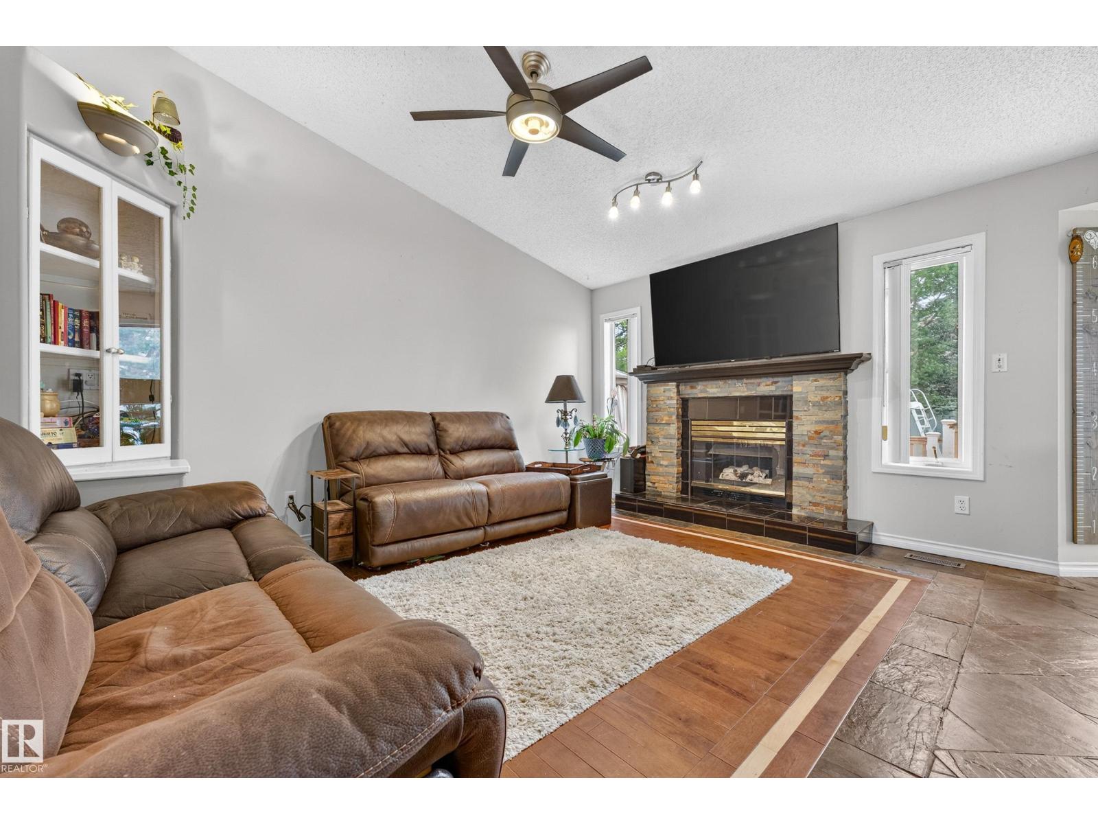 3619 31 Street NW - Photo 24