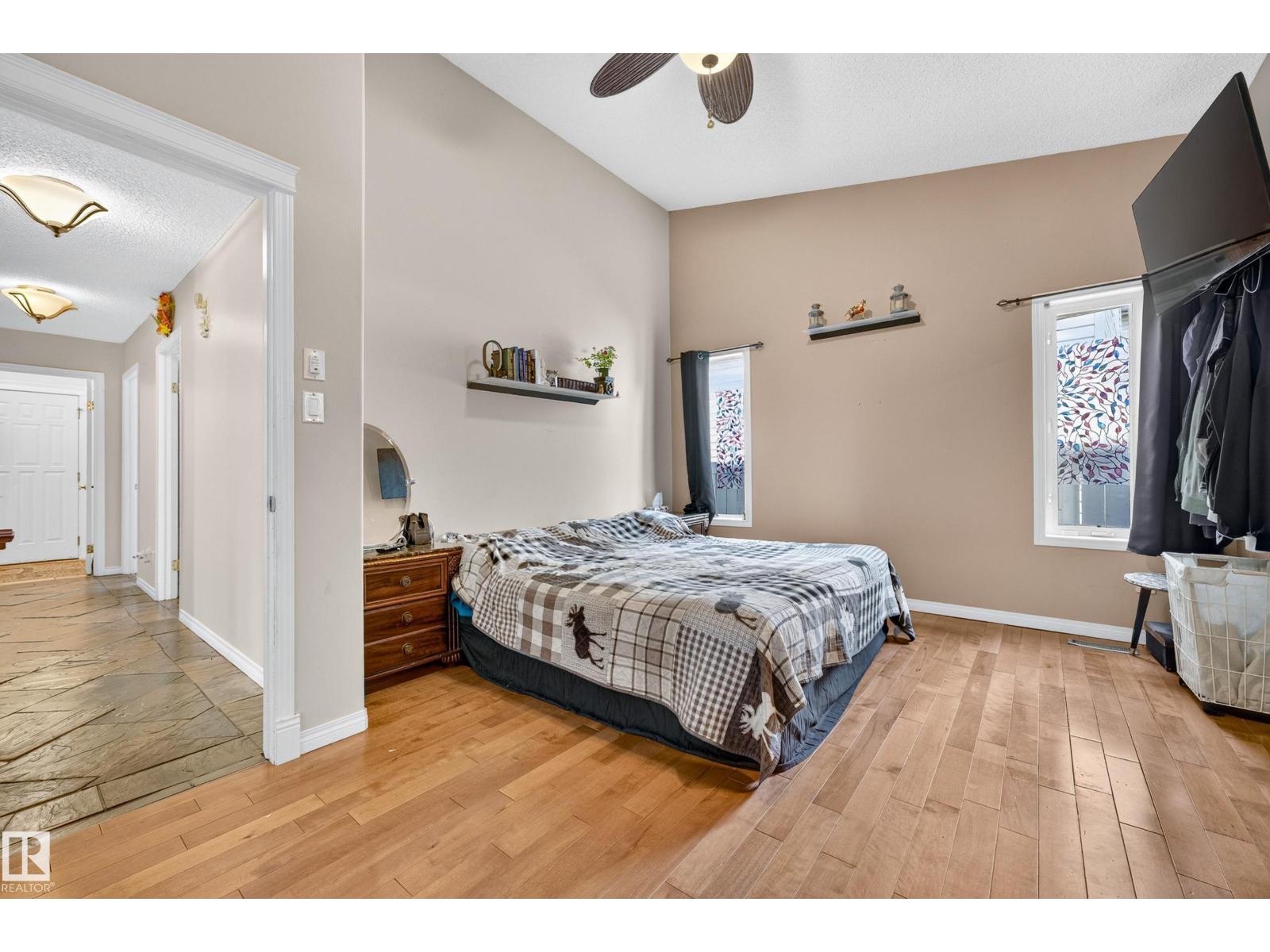 3619 31 Street NW - Photo 28