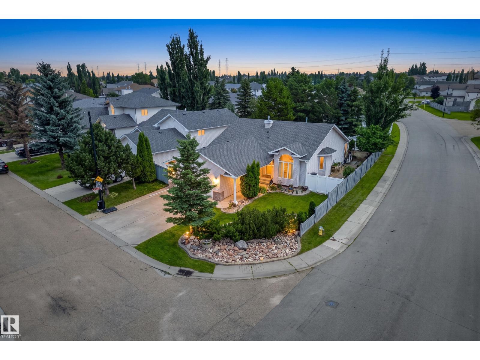 3619 31 ST NW, Wild Rose, Edmonton photo 3