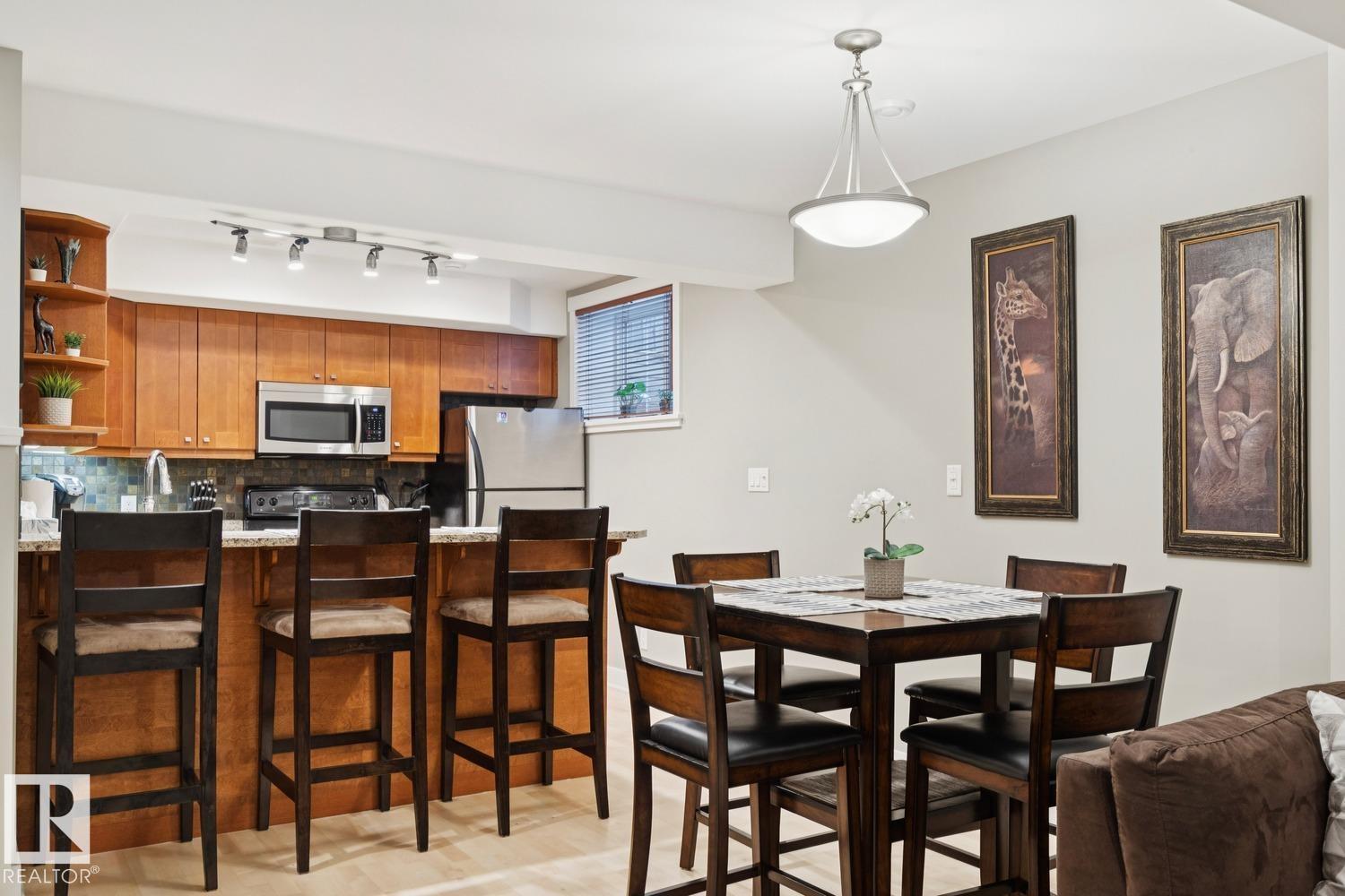 11030 122 ST NW - 28