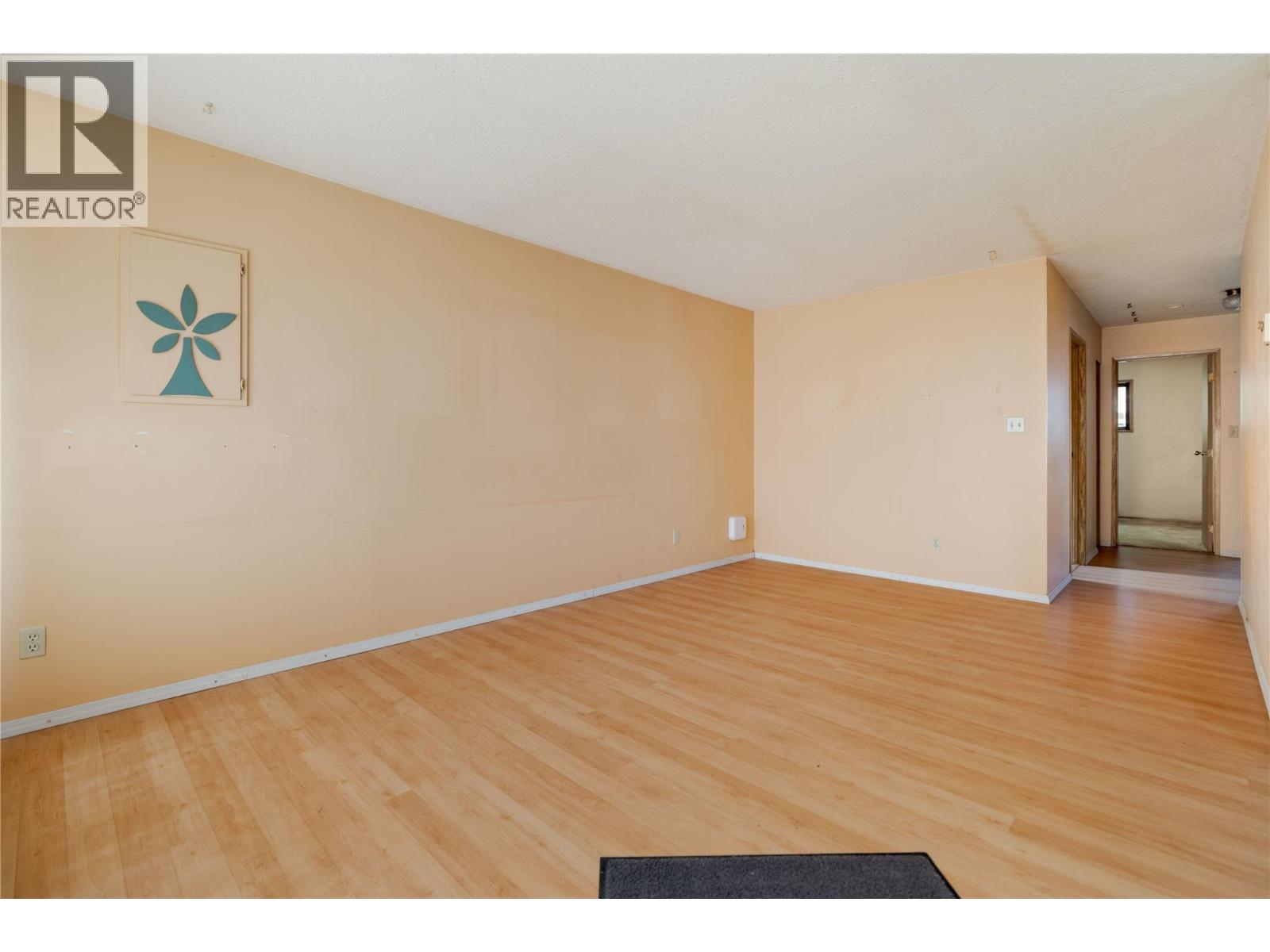 717 Regent Avenue - 14
