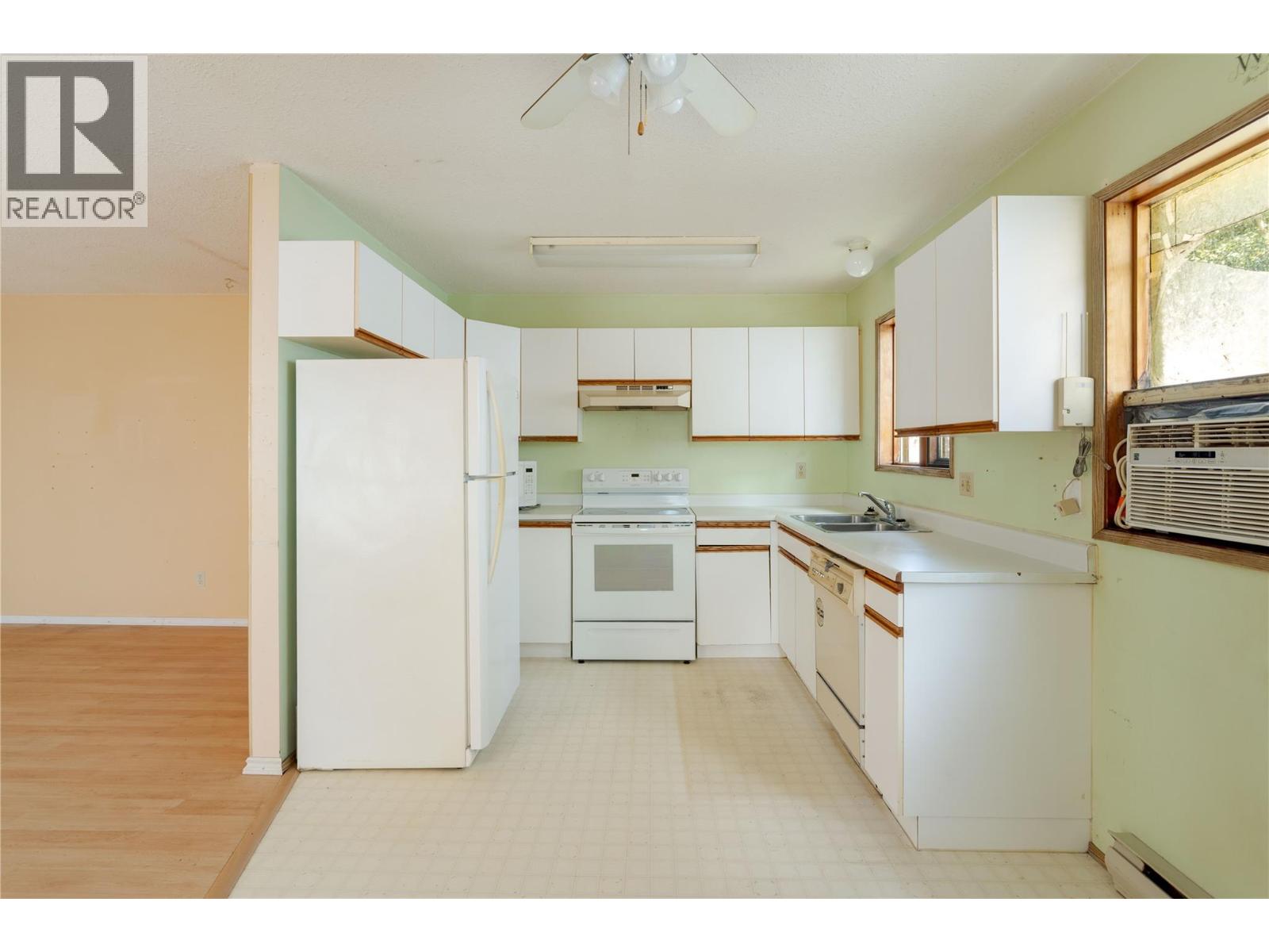 717 Regent Avenue - 20