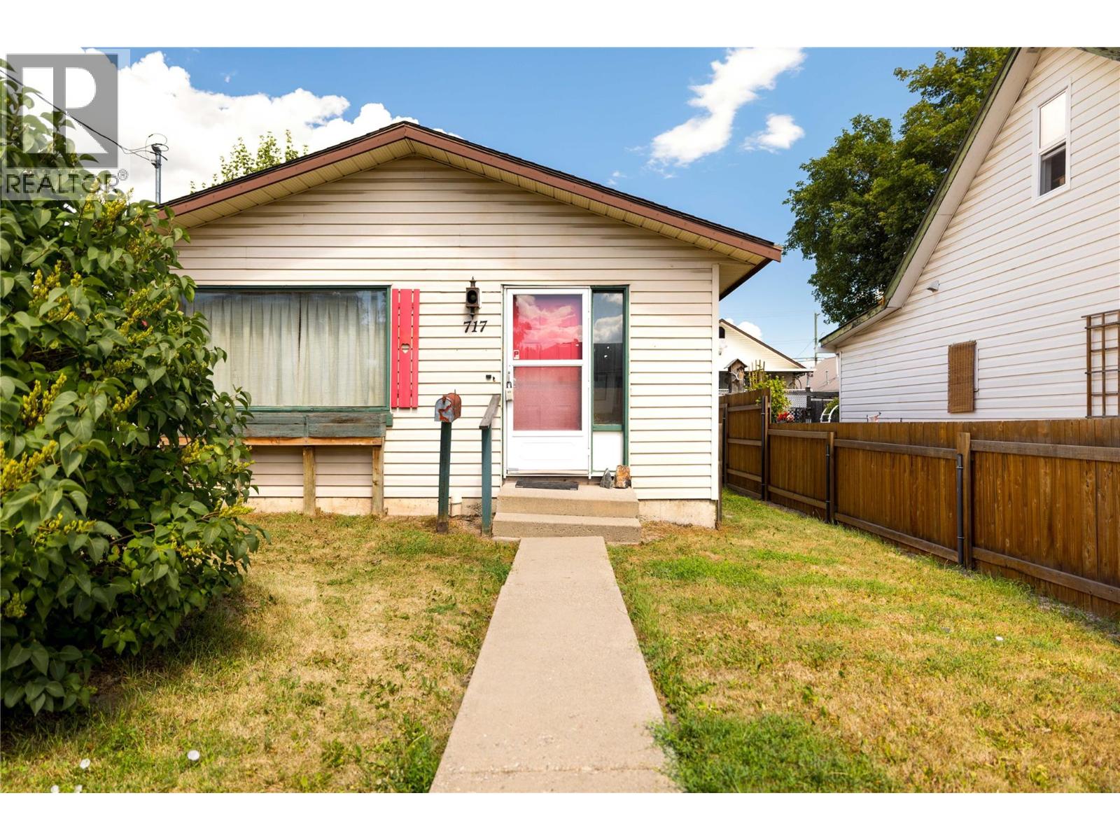 717 Regent Avenue - 2