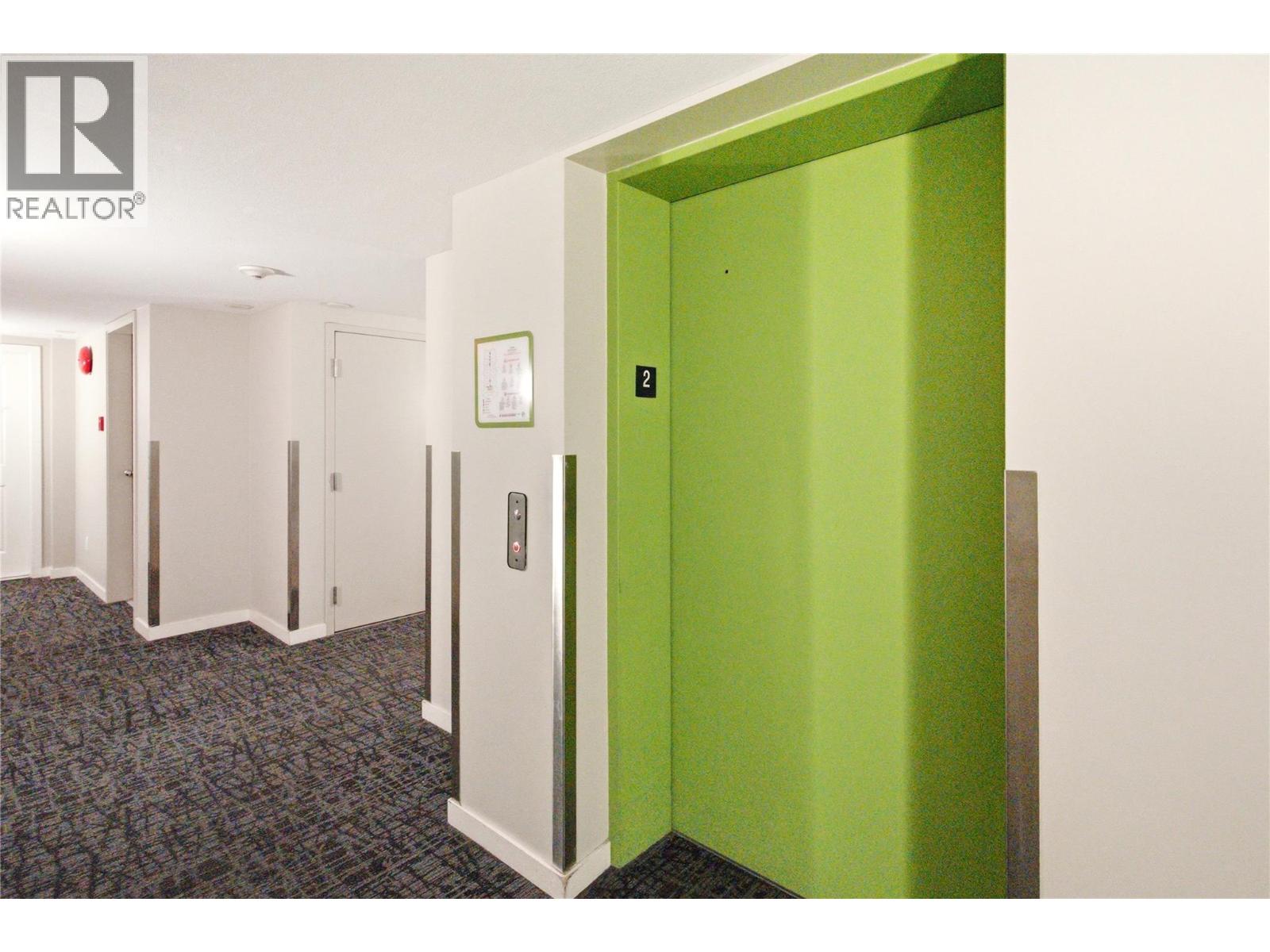 #215 563 Yates Road - 49