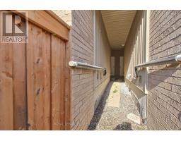 1311 Restivo Lane, Milton, ON L9E1J9 Photo 32