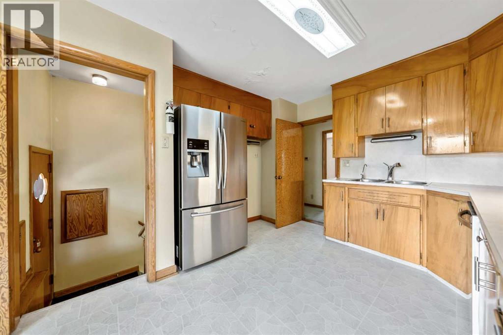 2720 32 Avenue SW, Richmond, Calgary photo 2