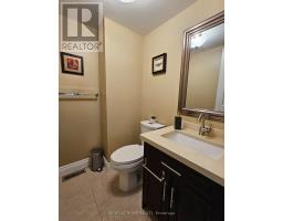 Bedroom - 710 Ashprior Avenue, Mississauga, ON L5R3N8 Photo 7