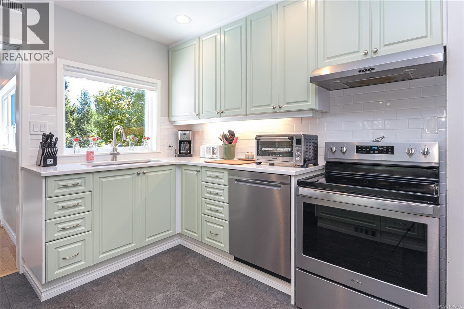 1234 Union Rd - 22
