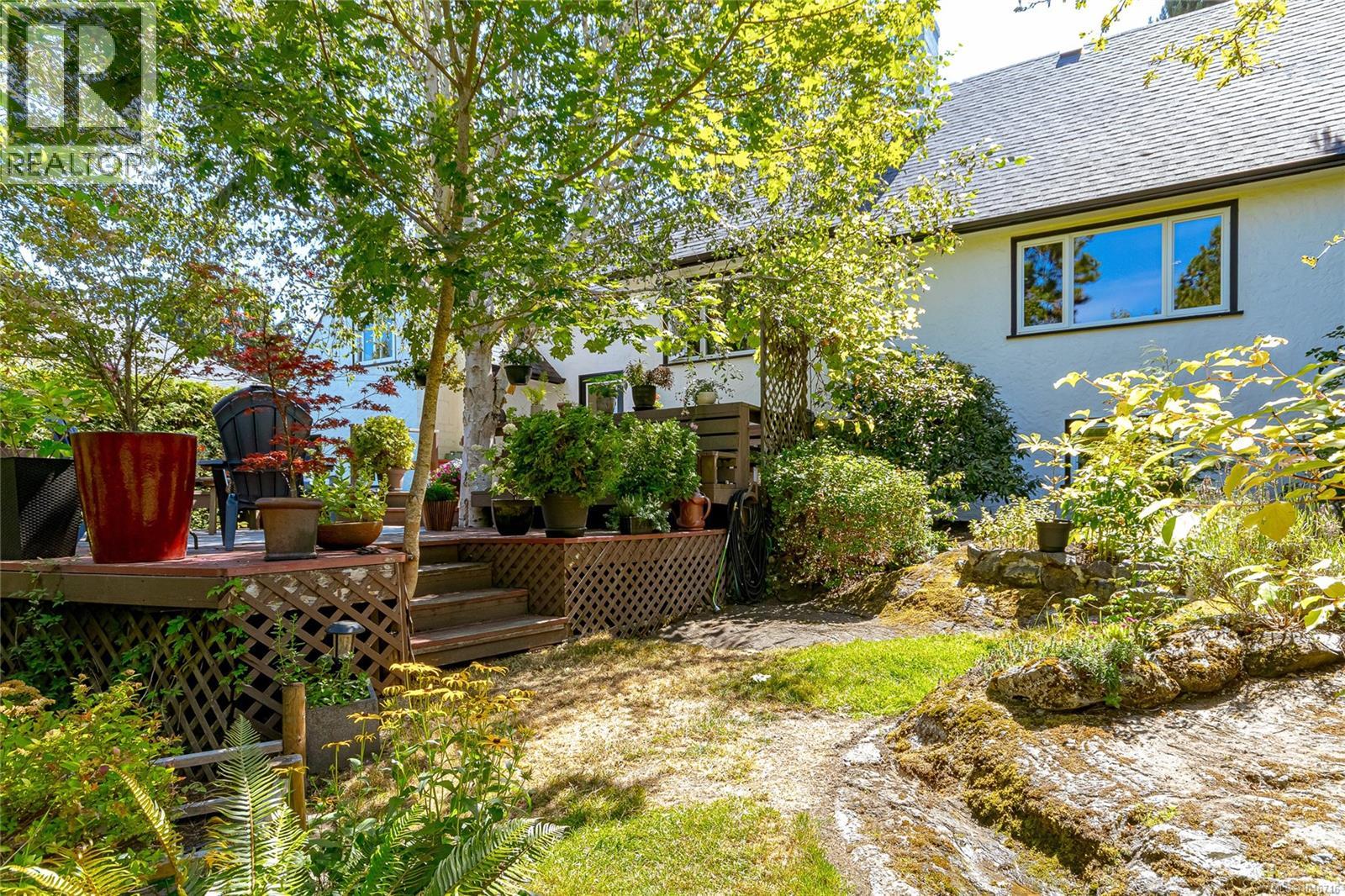 1234 Union Rd - 7