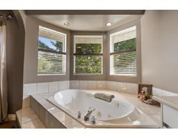 8570 Primrose Drive, Chilliwack Mountain, Chilliwack, BC V2R4A3 Photo 24