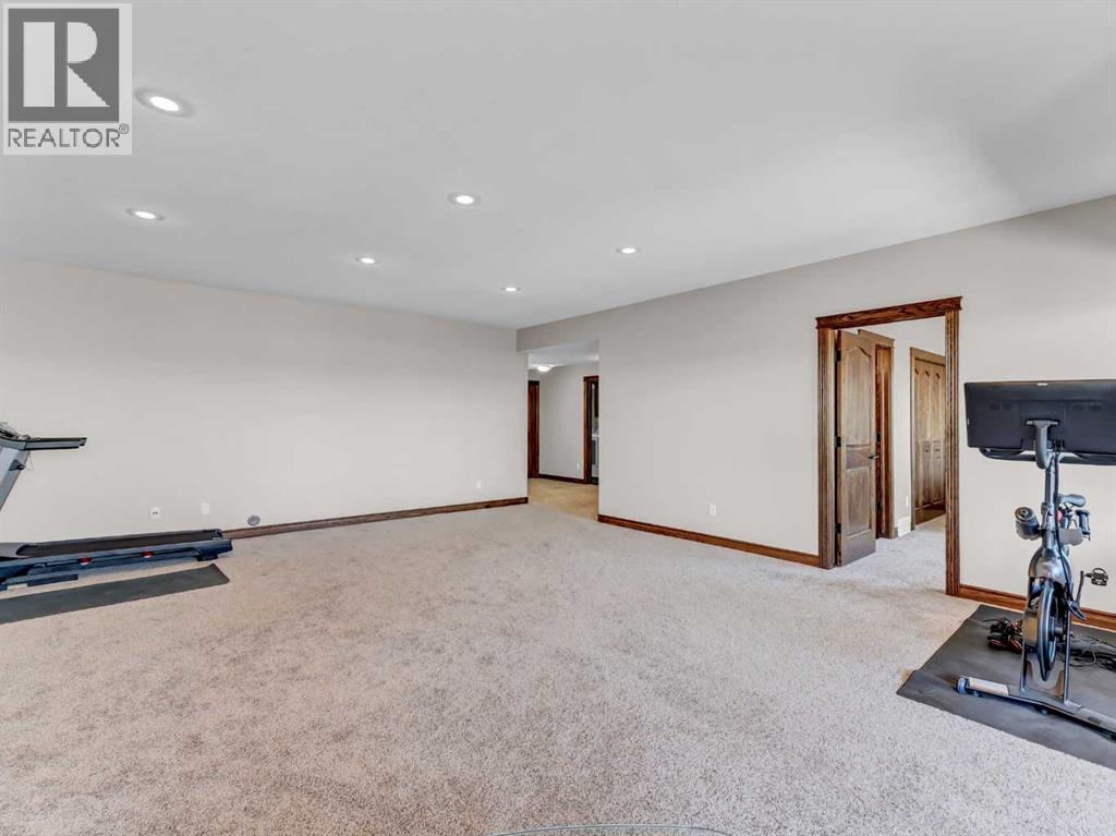 16 Palisades Mews NE - 25