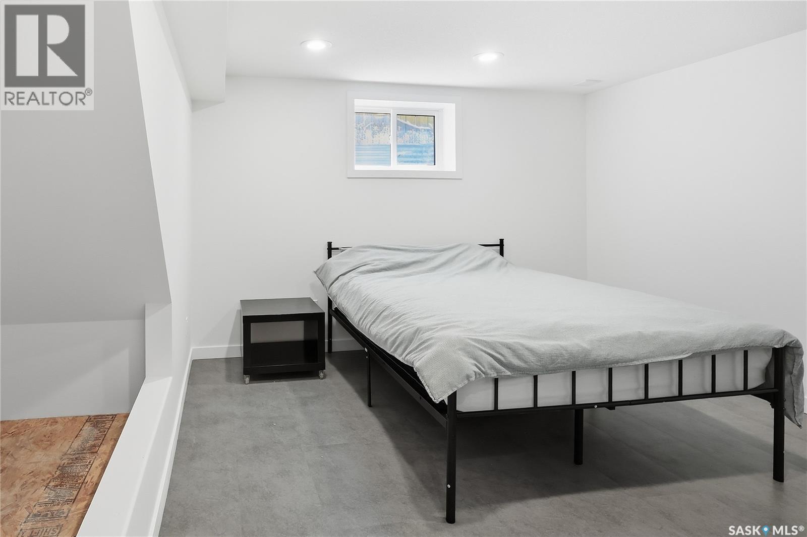 2206 Assiniboine AVENUE E - Image 26