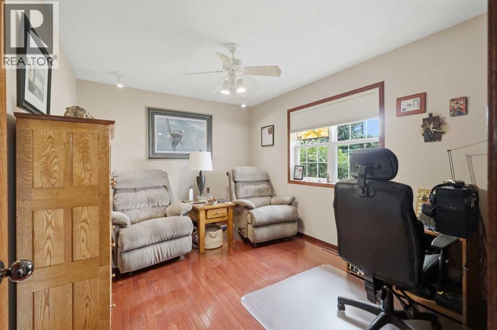 6026 47 Street - Photo 29