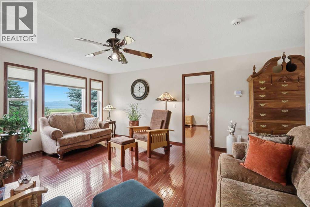6026 47 Street - Photo 14