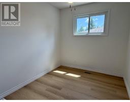 136 Frobel Dr, Elliot Lake, ON P5A3A2 Photo 16