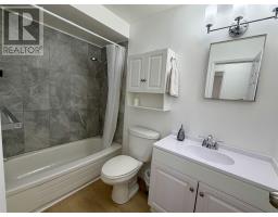 136 Frobel Dr, Elliot Lake, ON P5A3A2 Photo 19