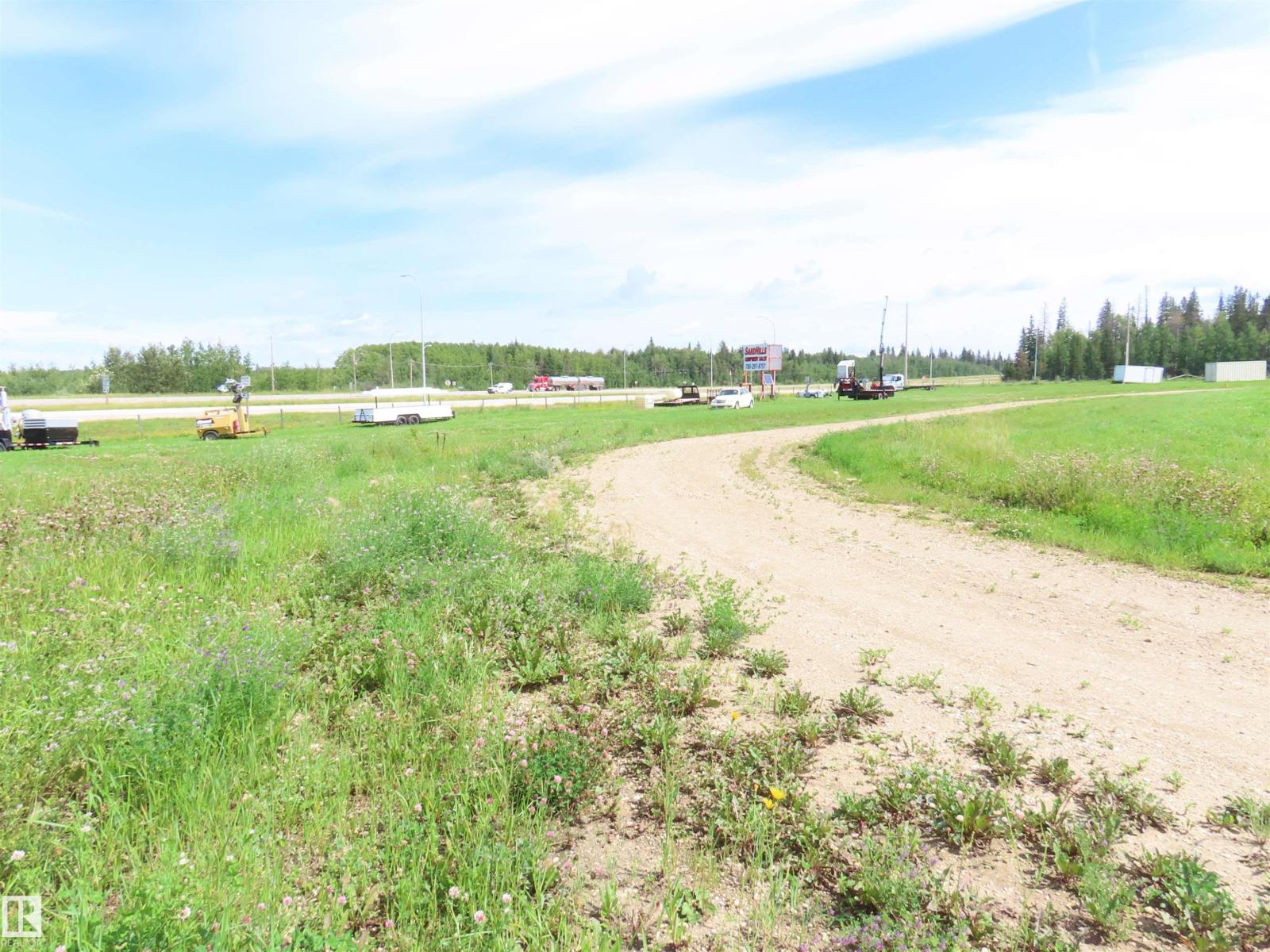 #100 56102 RGE ROAD 53 - 37
