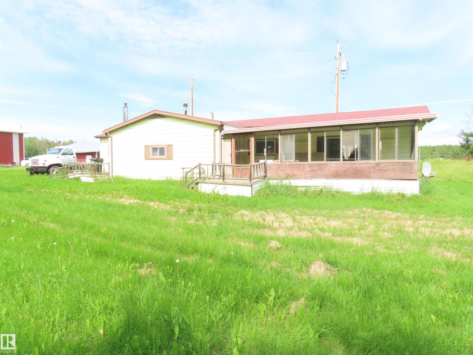 100 56102 RGE ROAD 53