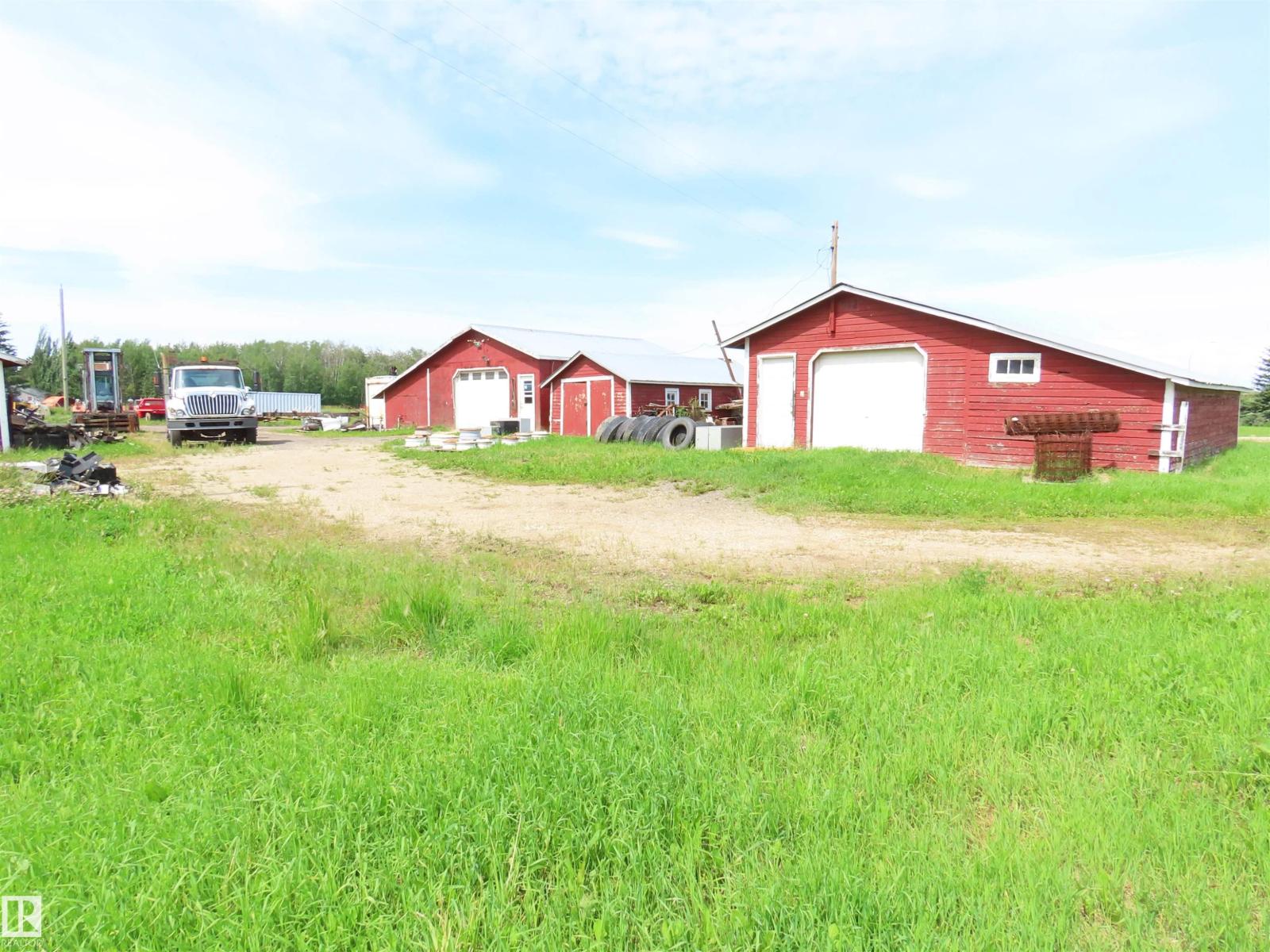 #100 56102 RGE ROAD 53 - 31