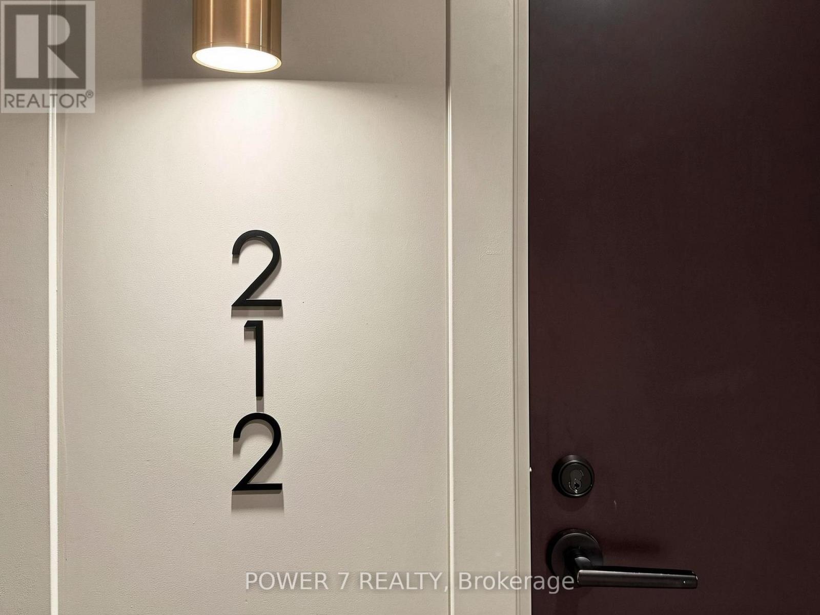 #212 60 SHUTER STREET - 22